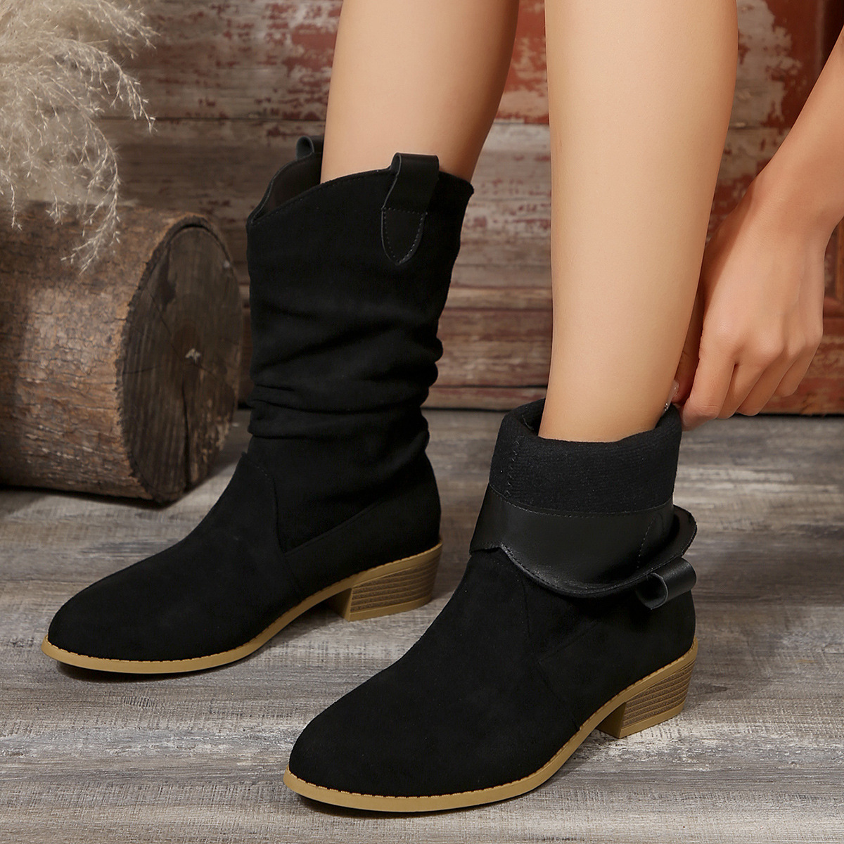 Women's Shoes 2024 autumn and winter new women's all match Martin boots fashion trend suede Martin boots large size women's boots_voghion.com
