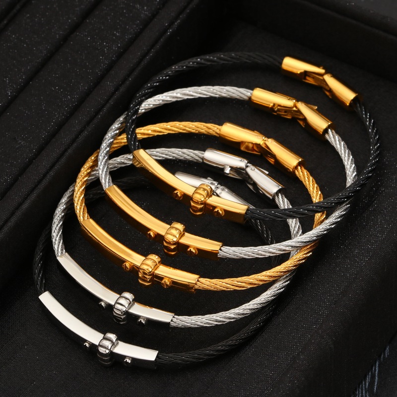 European and American Cross-Border Simple and Versatile Titanium Steel Round 3mm Cable Bracelet Fashion Steel Wire Bolt Buckle Bracelet Wholesale