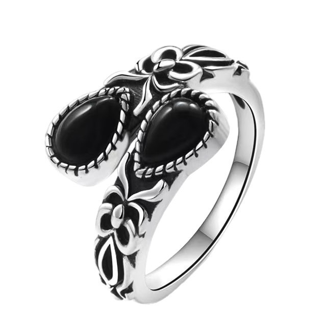 Victorian Vintage Moonstone Ring With Bowknot Relief Bohemian Style_voghion.com