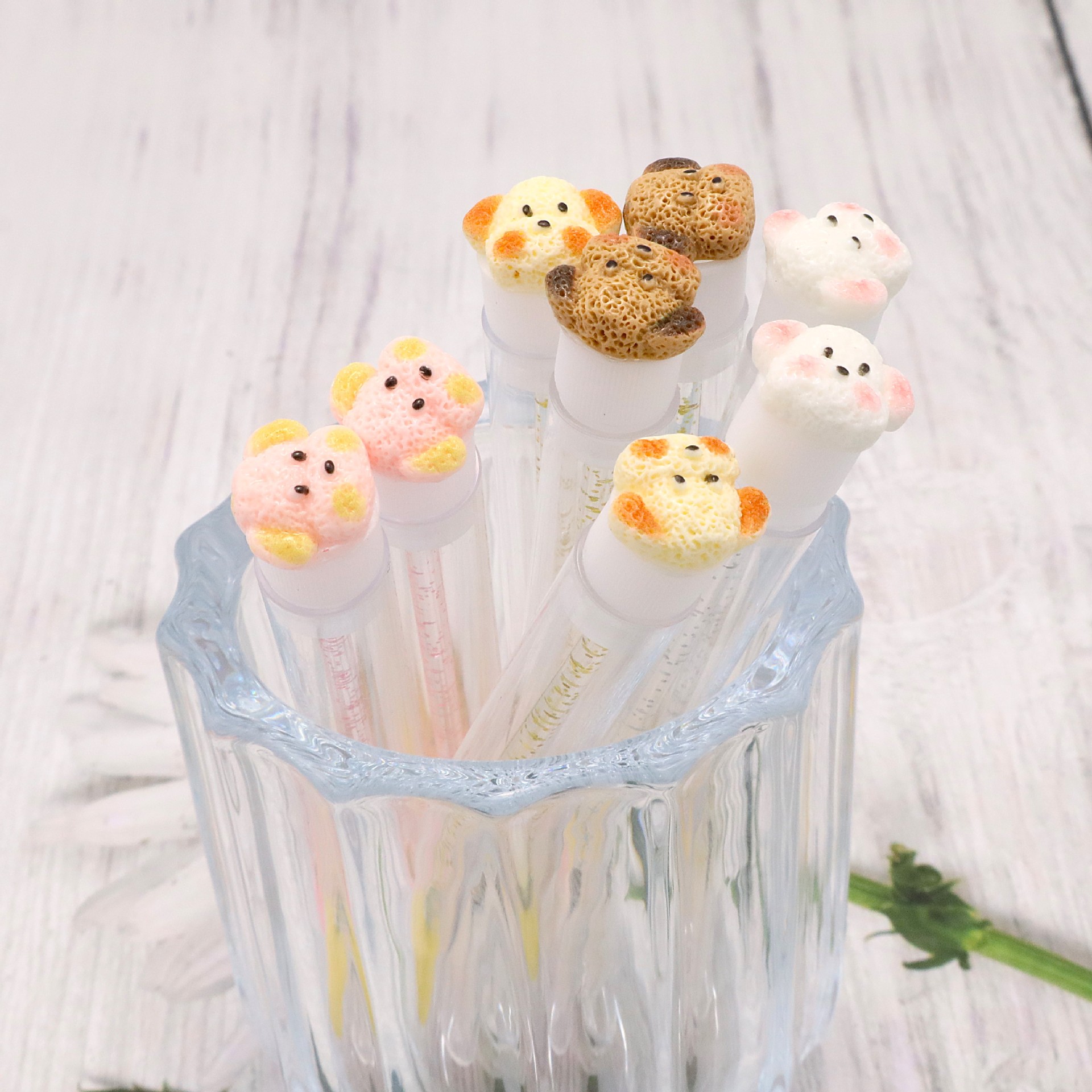 Portable Cartoon Dust-proof Eyelash Brush Cartoon Eyelash Brush Puppy Bear Eyelash Brush Crystal Eyelash Brush Test Tube Pack