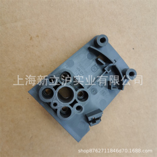 Adapted to huswarner fushihua single knife green tea machine 522HS75S tea cutting machine fence machine carburetor base