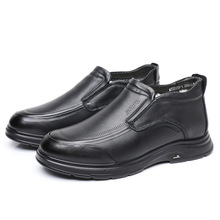 2025真皮羊毛棉鞋男休闲高帮皮鞋冬季加厚保暖头层牛皮中老年鞋