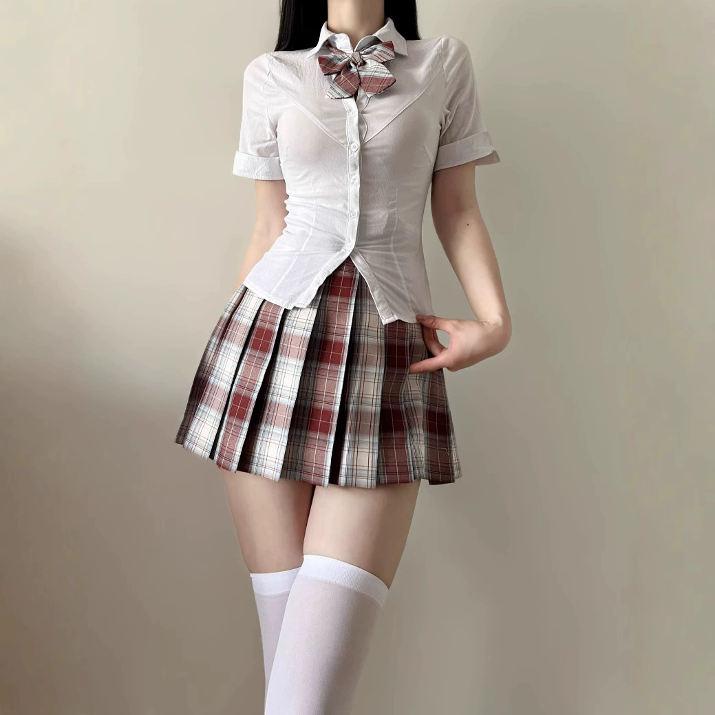 Платье? Нет. The input is a skirt. Translate: "Genuine summer student pleated skirt, high waist"