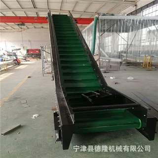 重型皮带输送机流水线 大倾角皮带上料输送机厂家直销