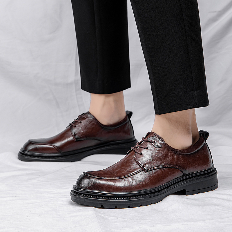 2024 Nuovo vestito da lavoro casual piedi larghi in pelle morbida suola scarpe da uomo stile britannico 1683_voghion.com