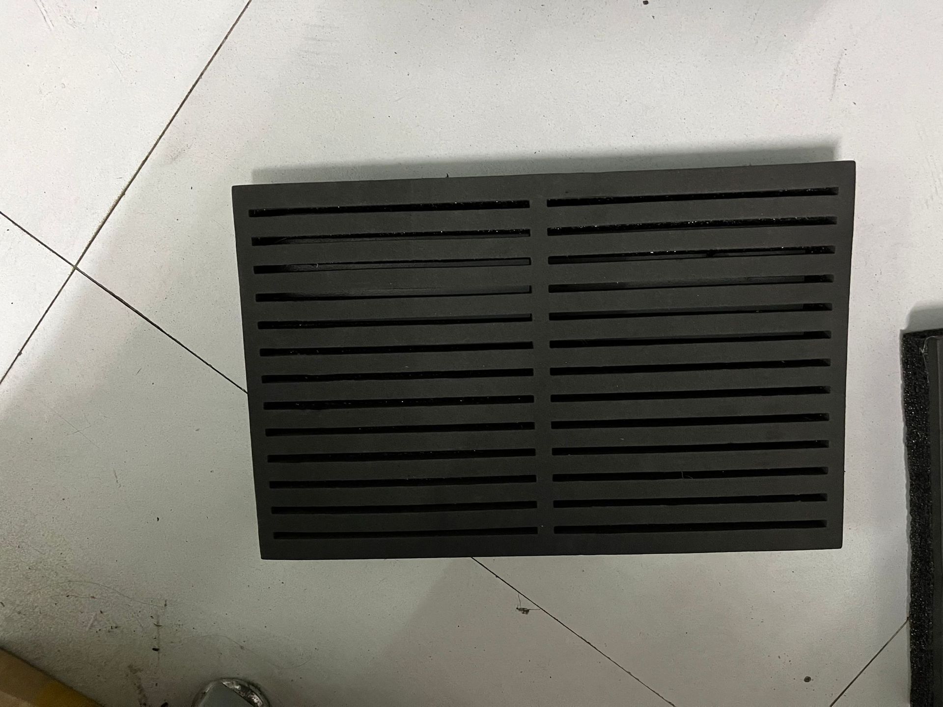 厂家供应黑色EVA粘黑色珍珠棉雕刻成型泡沫/吕件雕刻成型