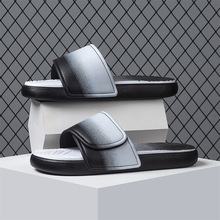 跨境拖鞋男新款大码拖鞋外穿厚底高级男软底跨境踩屎感凉拖鞋批发