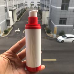 PP真空エマルジョンボトルは交換可能なライナー付き 30ml50mlPPエッセンスエマルジョンボトルはPCRを追加できます