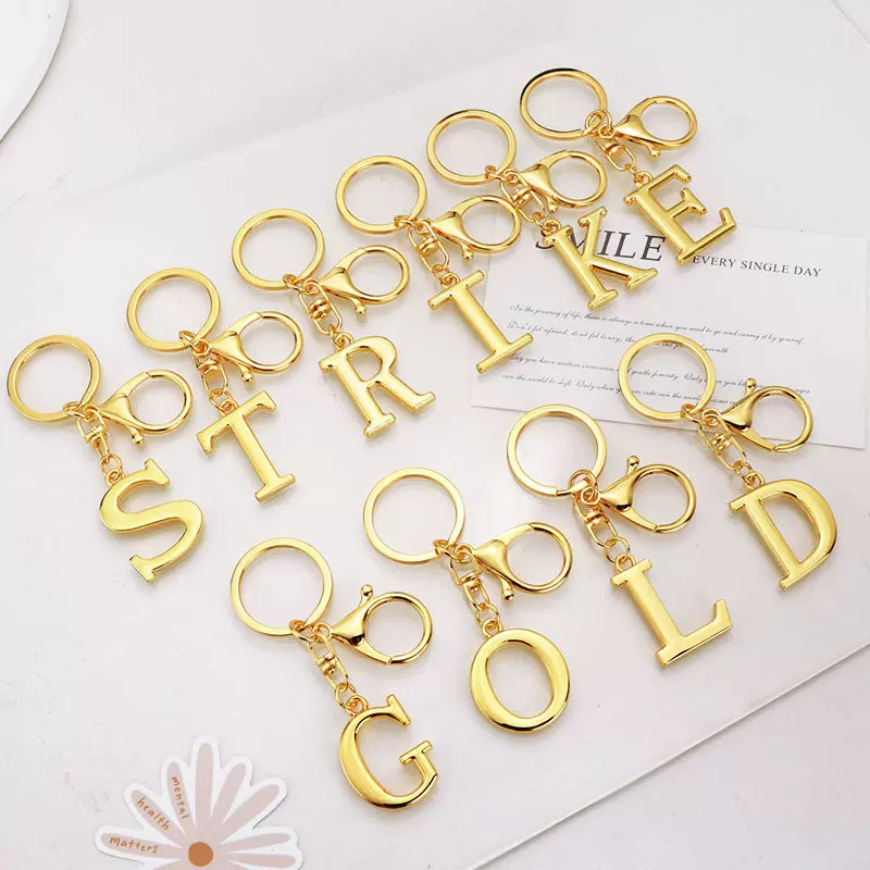 26个字母金色金属钥匙扣手提包字母挂饰定制首字母包包挂件钥匙扣