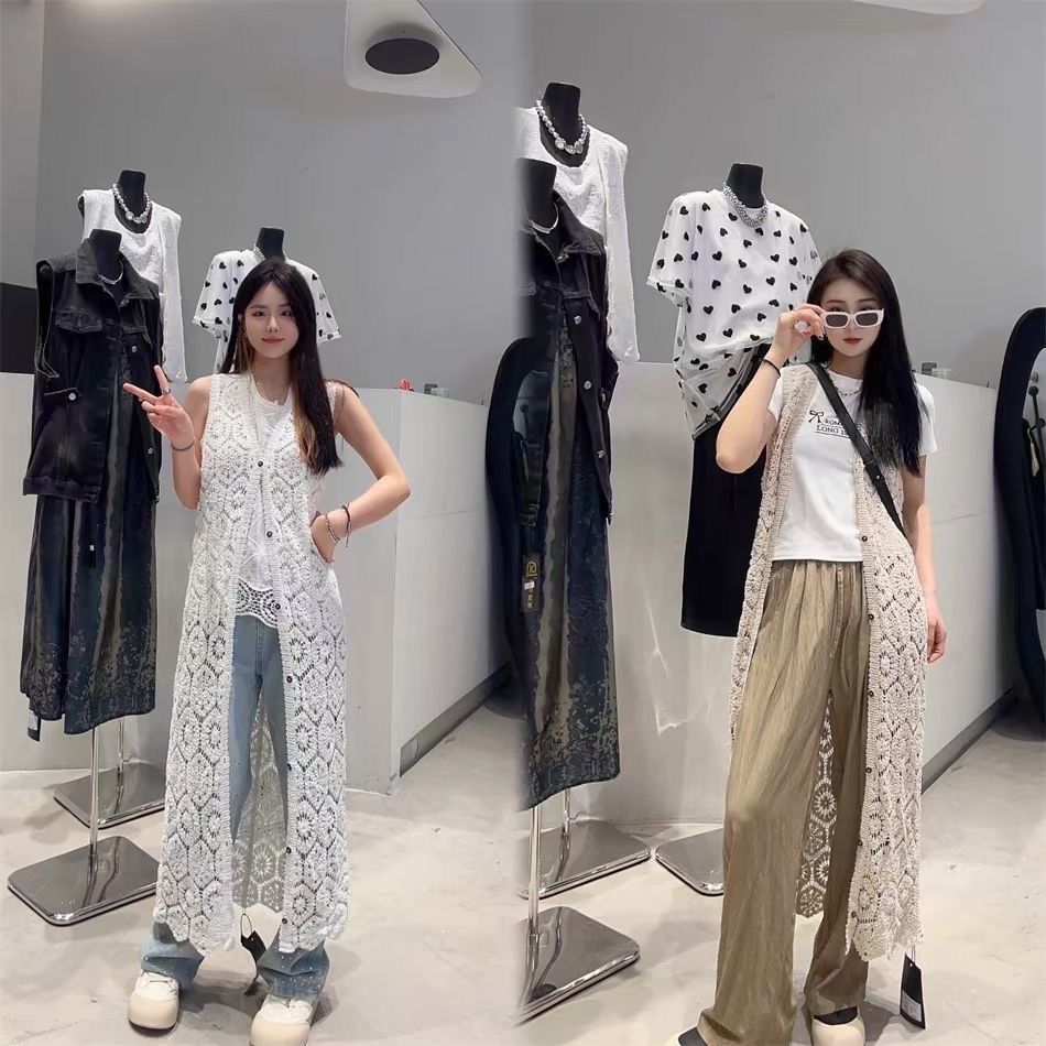555 apricot color