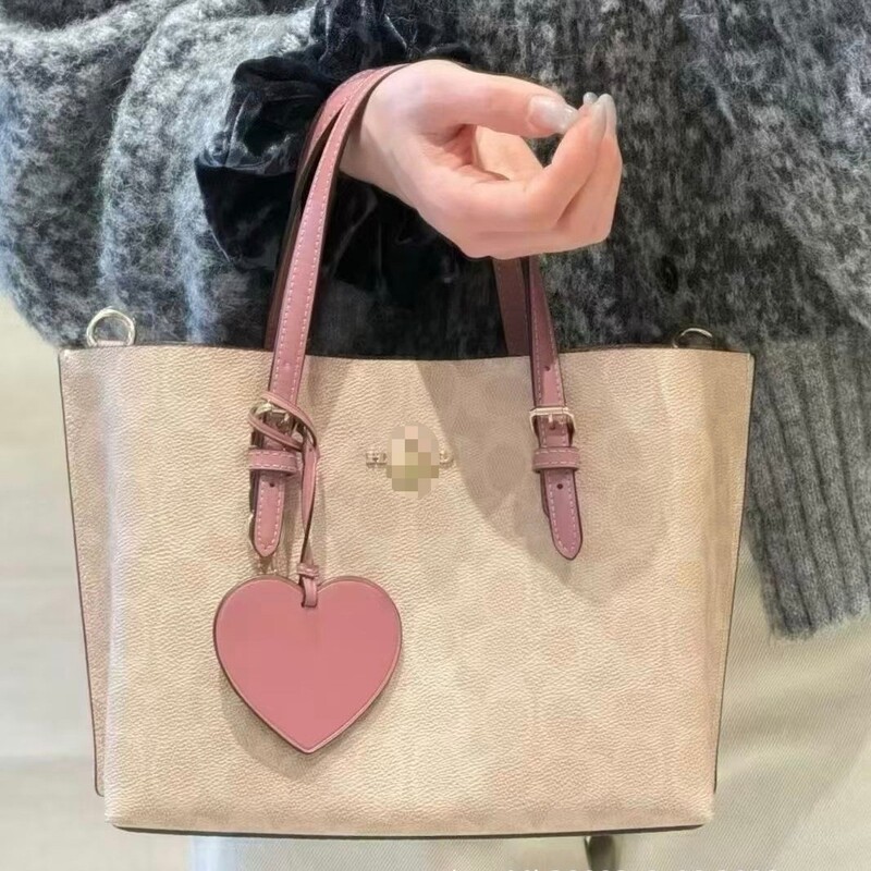 Kou C's new women's bag, the Jasmine Mollie 25 tote bag, can be carried by hand, worn as a shoulder bag, used as a shopping bag, or as a crossbody bag Kou C's new women's bag, the Jasmine Mollie 25 tote bag, can be carried by hand, worn as a shoulder bag, used as a shopping bag, or as a crossbody bag