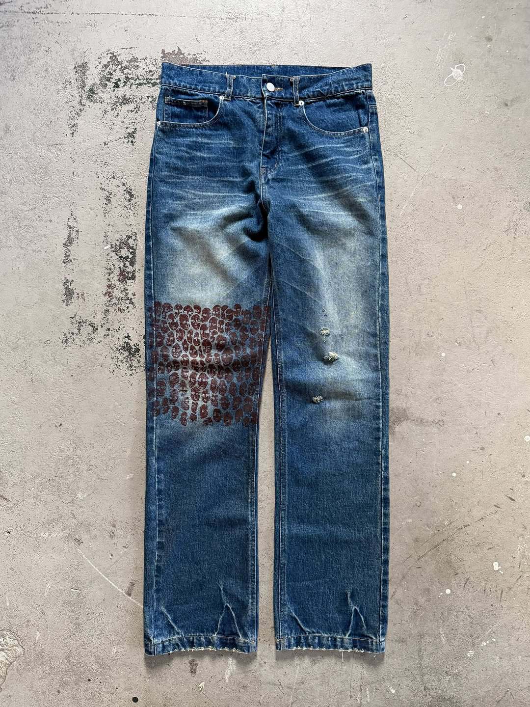 Y2K Vintage Washed Straight Leg Jeans – Low-Rise Distressed Denim Pants For Retro Streetwear & High Fashion_mkmklike.com