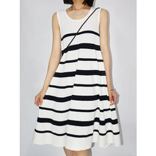 标准版型A字条纹针织连衣裙黑白条纹2024夏季新品女休闲连衣裙