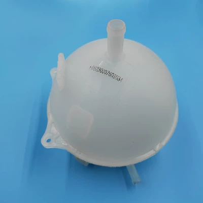 Coolant Tank Compensation Tank Expansion Water Tank Auxiliary Water Tank Suitable for Volkswagen T4/701121407B/A Antifreeze