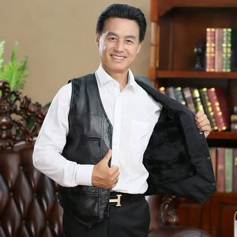 Cross-border autumn and winter multi-pocket fleece-lined leather vest, warm leather vest for middle-aged and elderly men, live stream source factory wholesale