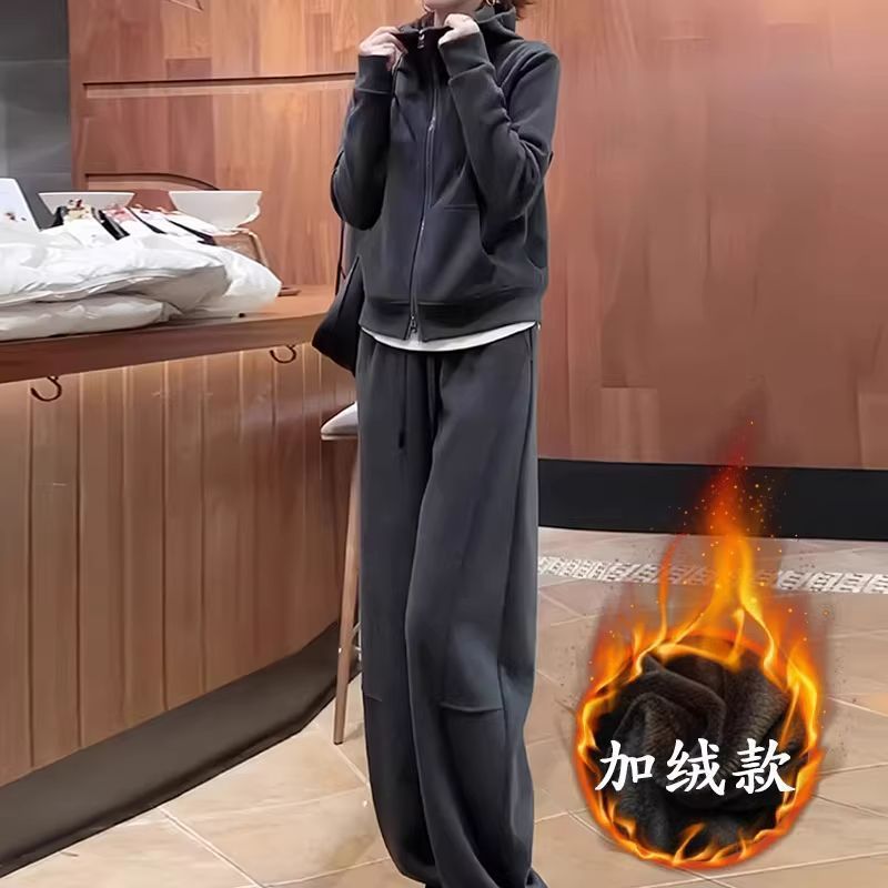 European Casual Sports Suit for Women 2025 Autumn and Winter New Style Fleece-Lined and Thickeneded Elegant Age-Reducing Sweatshirt Wide-Leg Pants Two Pieces