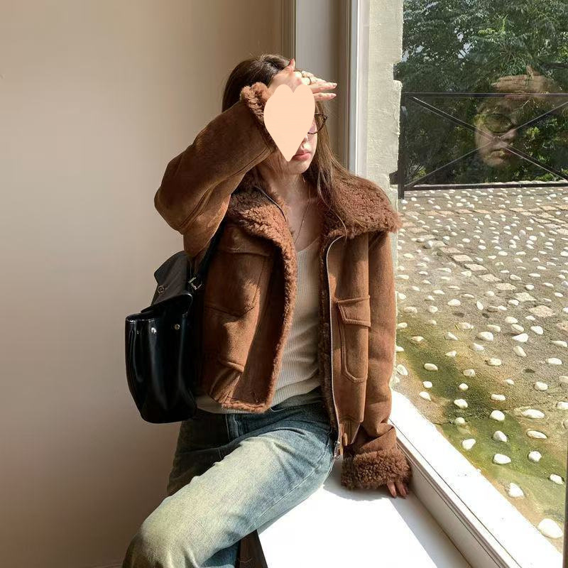 羊羔毛皮草外套短款夹克秋冬新款小个子皮毛一体女时尚年轻款