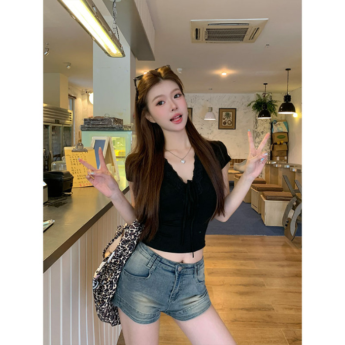검은색