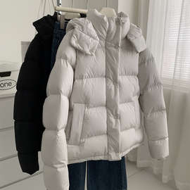 冬季蓬松轻盈厚实保暖可拆卸连帽羽绒服女新款韩系收腰显瘦外套