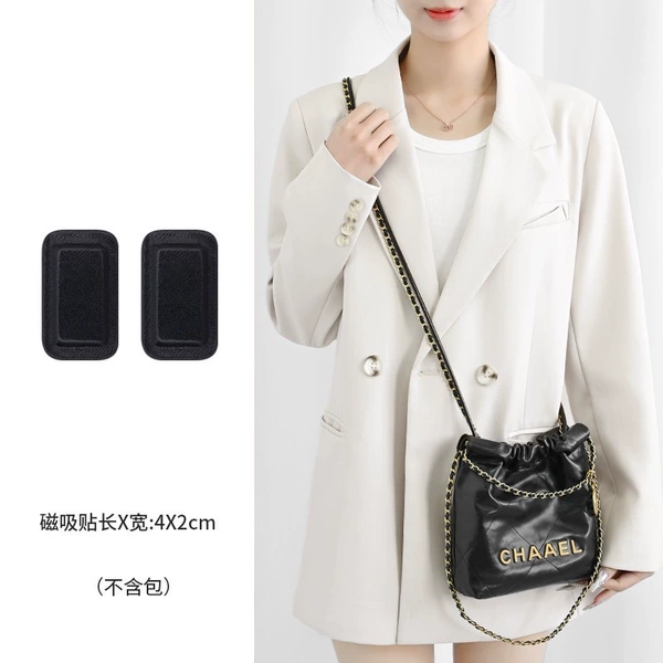 Pair of black magnetic buckles