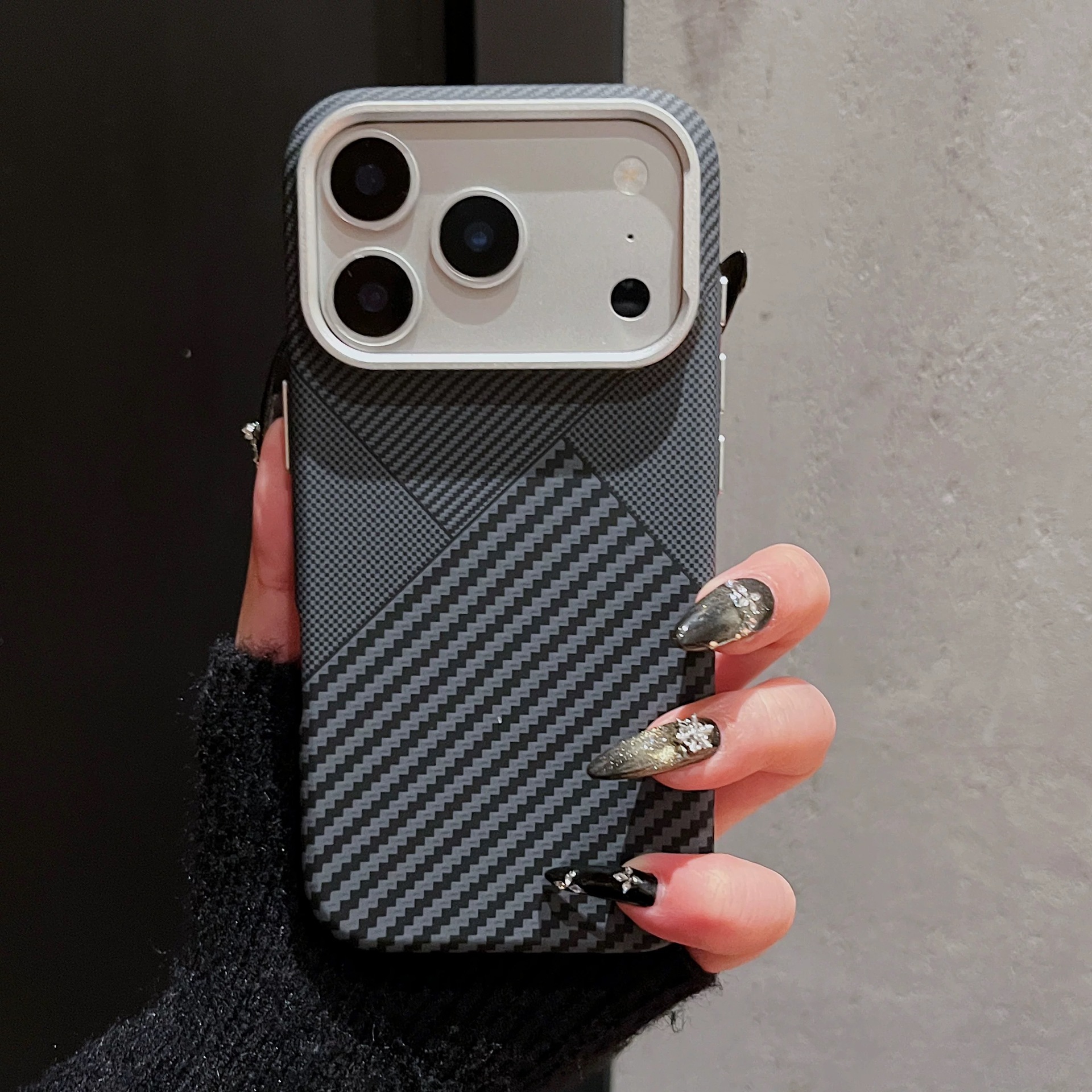 Funda Rígida Magnética para iPhone 17 Pro Max y 16 de PC con Cobertura Total y Protección Anti-Caídas image 14