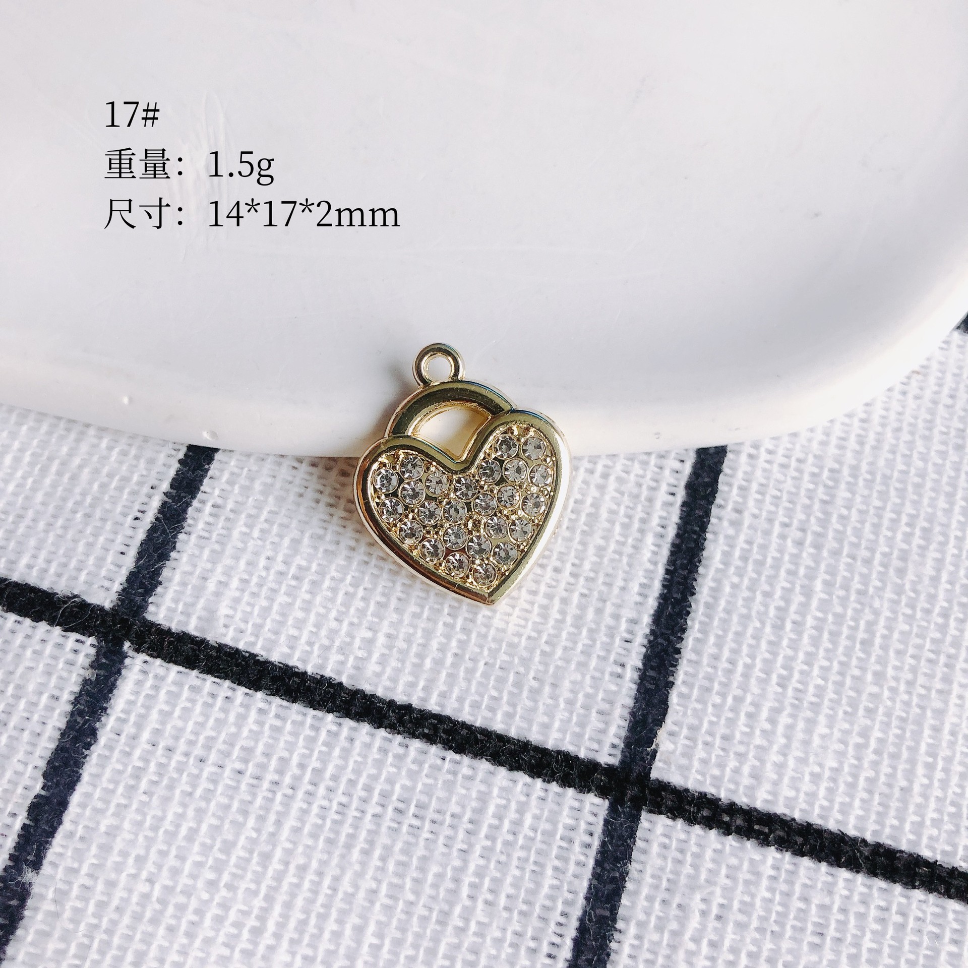 16g Weight Pendant Jewelry Making Type 14 * 12mm Jewelry Making Size Zircon Inlay Material DIY Jewelry Accessories Classification 10 PCS/Package Quantity Alloy Material Butterfly, Lock, Airplane Pattern All Seasons Season Inlay Design IG Style Style 10 PCS/Package 14 * 12mm Alloy Zircon Butterfly Lock Airplane Pendant 21