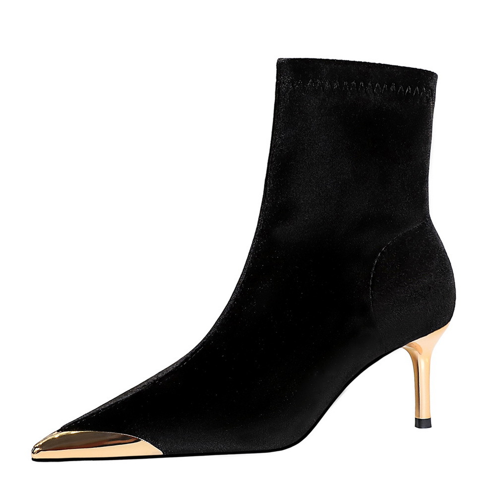 Elegant Women's Velvet Pointed Toe Boots For Party And Evening_voghion.com
