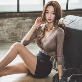 职业衬衫包臀一步裙2025秋冬新款褶皱收腰显瘦气质系带连衣裙子