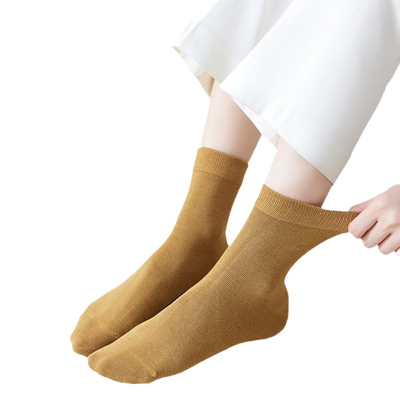 Calcetines de fibra de bambú para mujer, longitud media hasta la pantorrilla, estilo fino de verano, transpirables, antibacterianos, antiolor de pies, absorbentes del sudor, resistentes a los olores, calcetines de maternidad sin costuras.