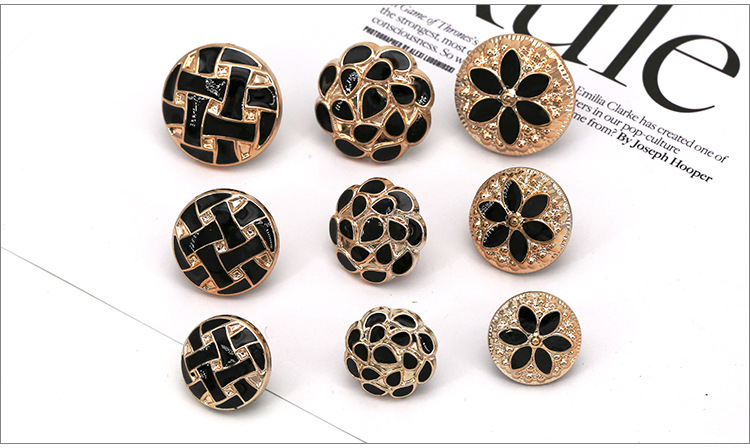 Coat button_11.jpg