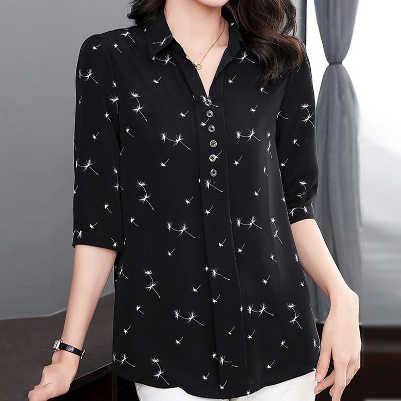 Plus size chiffon shirt three-quarter sleeve women's top summer 2024 New Fashion mother floral half sleeve shirt loose