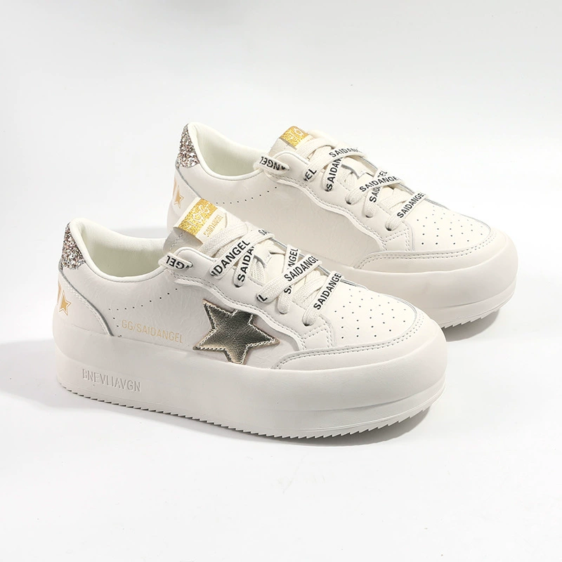 Кожаные маленькие белые туфли женские толстые подошвы 2025 новые весенние дышащие дикие мягкие подошвы повседневные легкие туфли S205