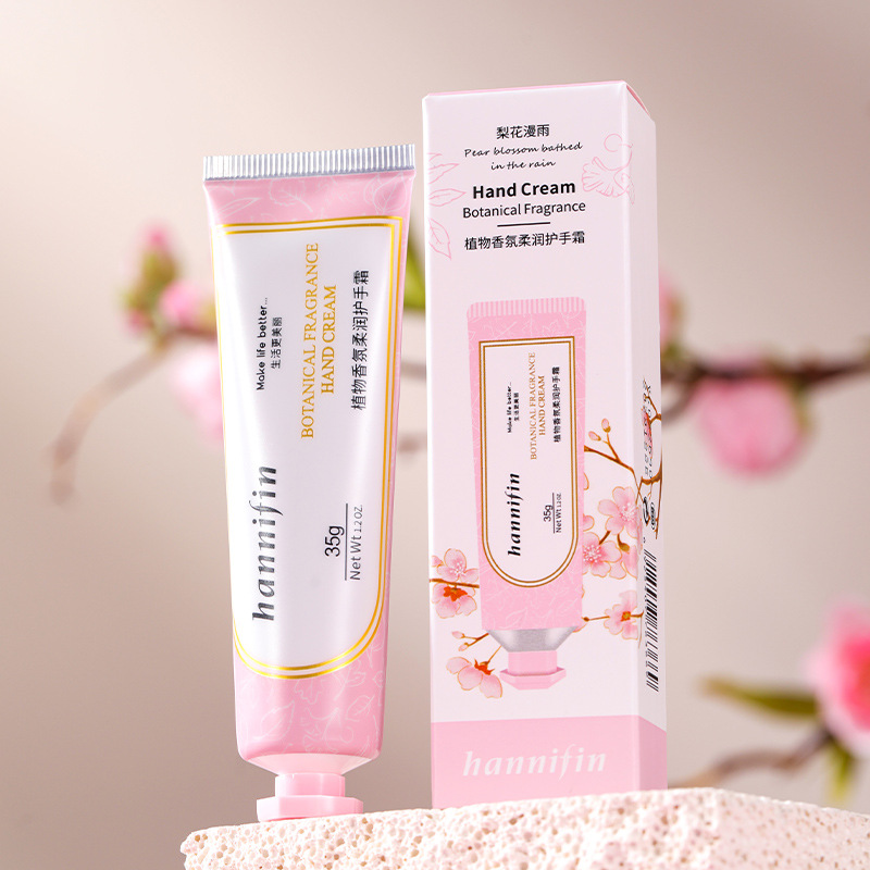 비가 내리는 배꽃