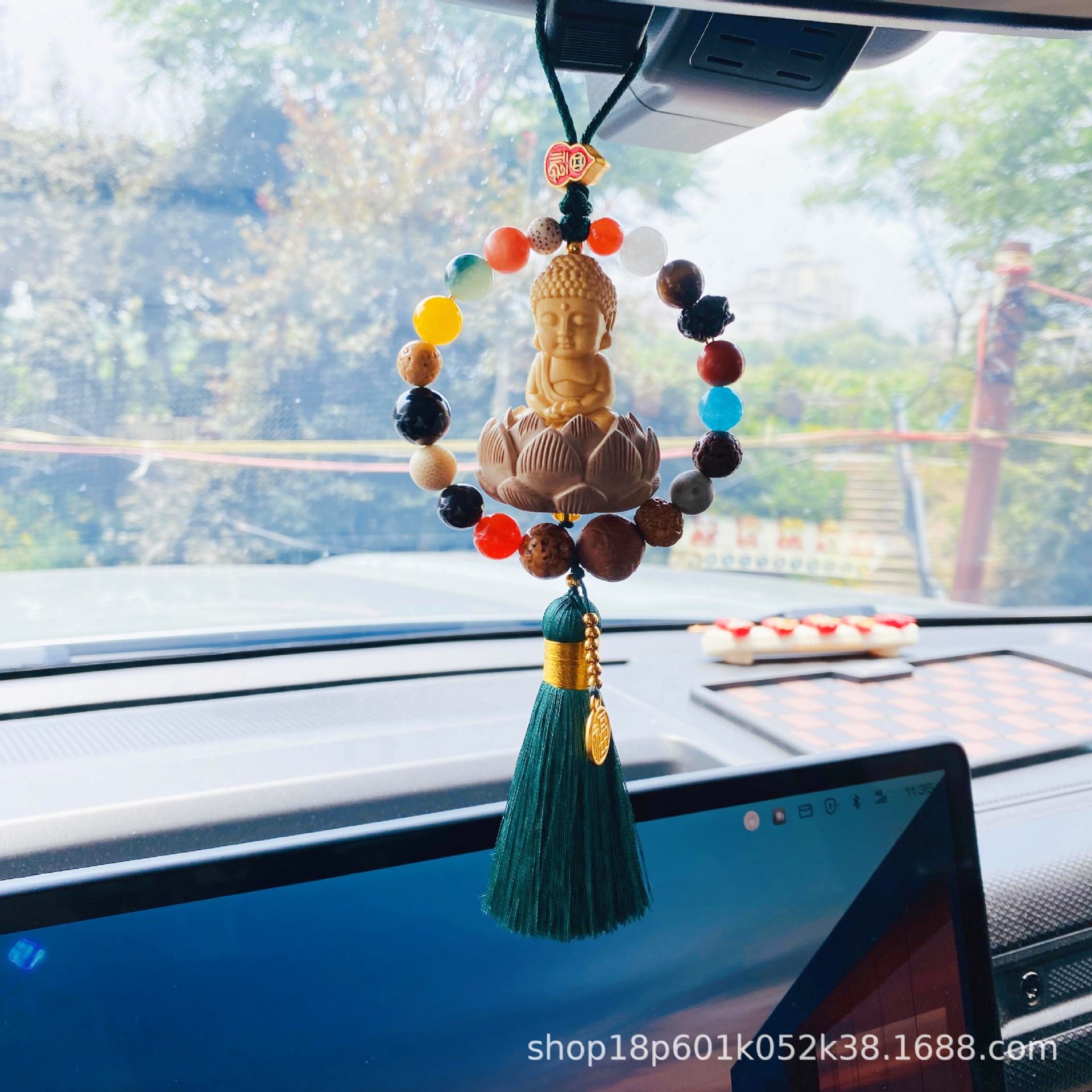 Temple-Style Carved Boxwood Car Rearview Mirror Pendant with Eighteen-Seed Lotus and Small Buddha for Safety