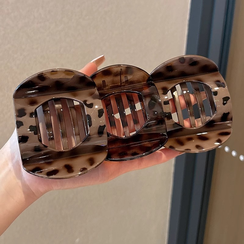 Curry leopardo patrón de pato clip clip de cabello de cabeza detrás clip de cabello de alta calidad mujer clip de cabello de moda temperamento clip tocado