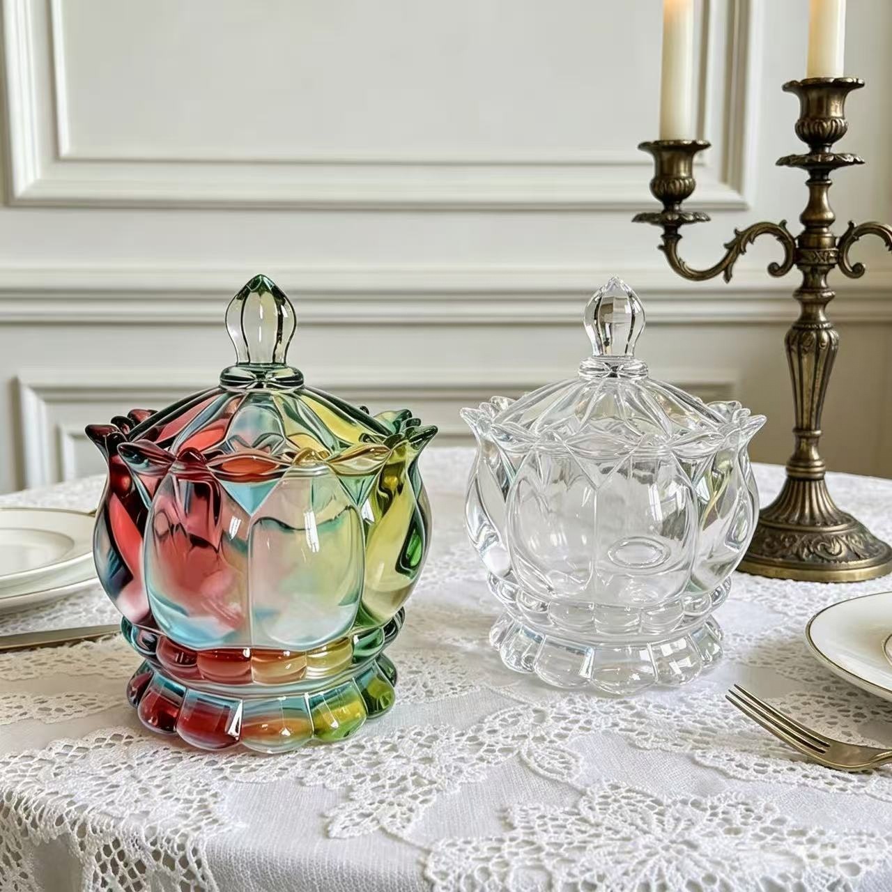 Joyas de latas de cristal de lujo ligero contienen latas de bocadillos, cajas de frutas, adornos de bodas con cinturones de regalo y tapas de cenicero perfumado