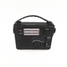 亞馬遜熱銷LED照明手搖發電AMFMNOAA多頻段收音機