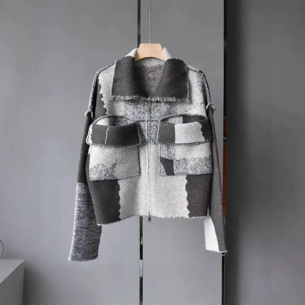 Super ji Heavy Industries 2025 новое пальто женское темно-серое сшитое свитер двойной карманный шерстяной топ