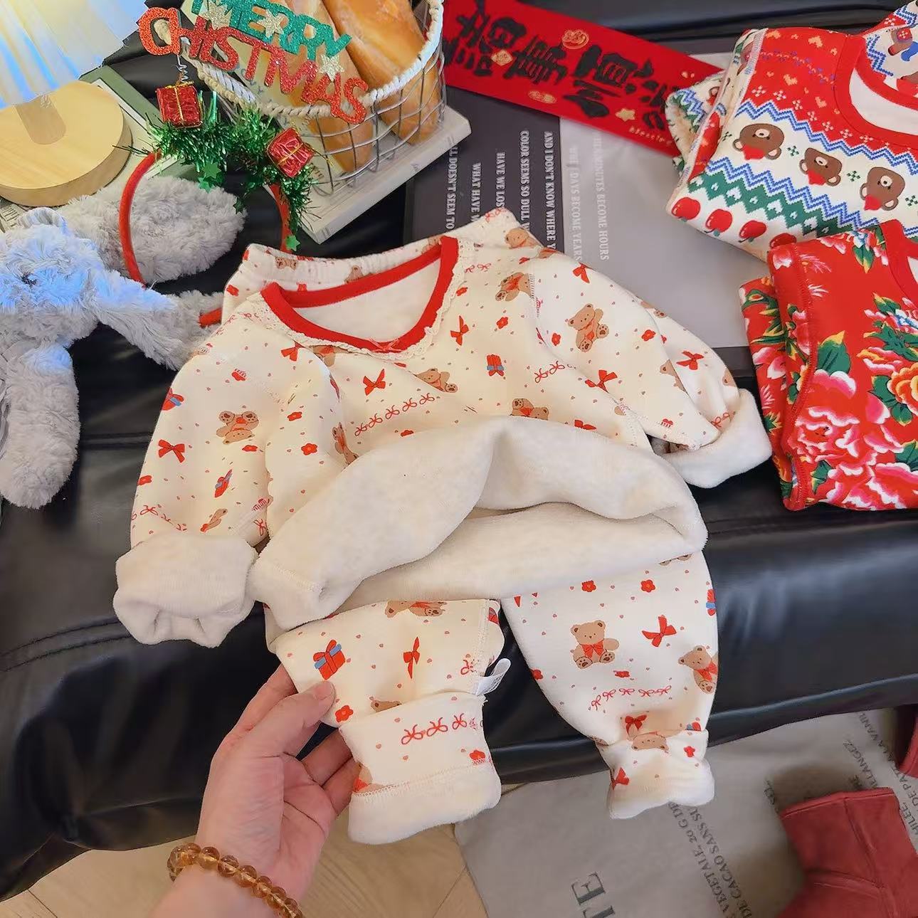 Su bebé, ropa interior cálida para niños, sin hueso, grueso 500g de lana, chaqueta de seda, pantalones de invierno, pijamas de invierno