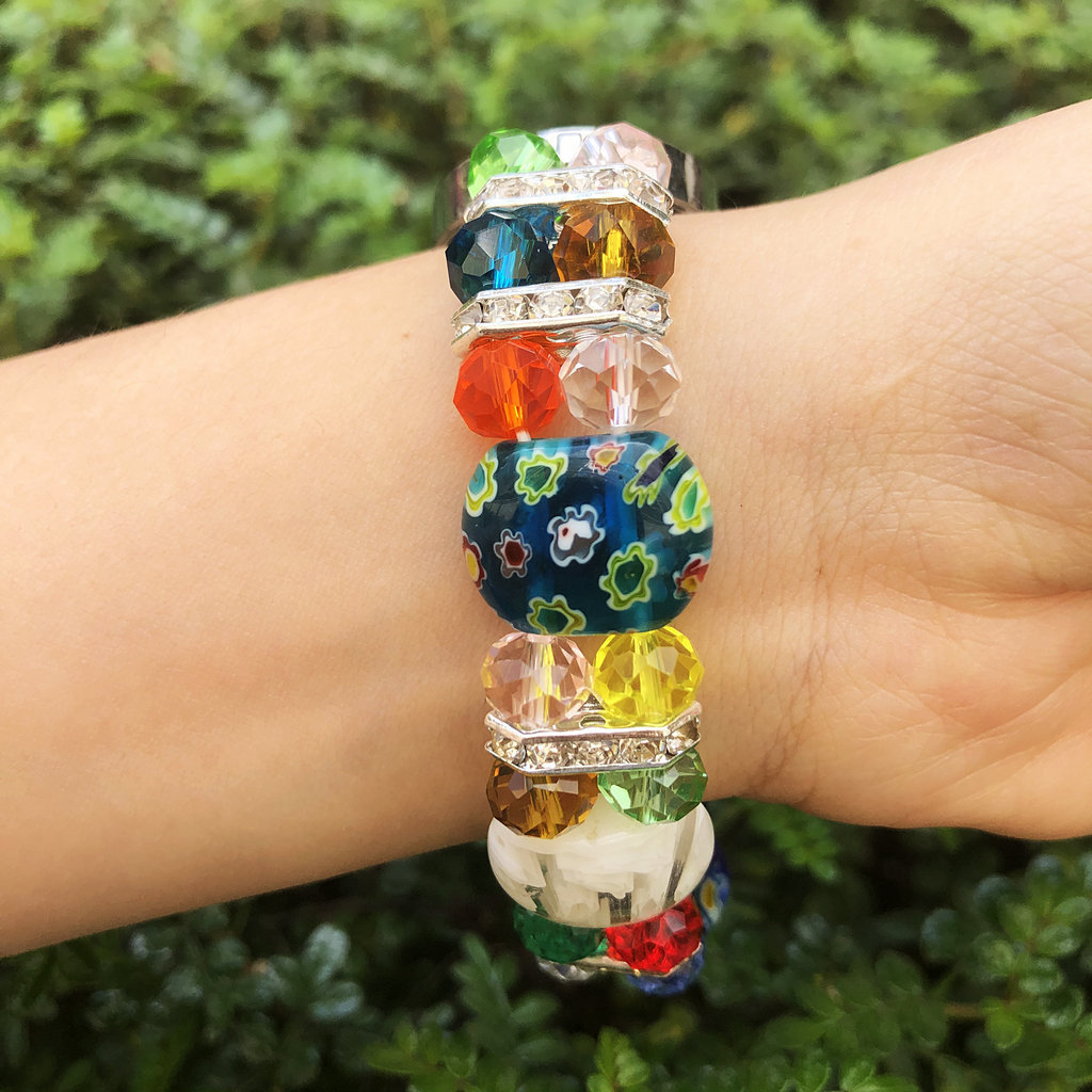 30g Weight Slip-on Clasp Closure Type Watch, Bracelets Classification glass Chain Material Beaded Chain Chain Type 1 Piece, 1 Set Quantity Holiday, Daily Occasion glass Material Geometric, Flower Pattern All Seasons Season Women's Gender Vintage Style, Simple Style Style Vintage Style Simple Style Geometric Flower Glass Beaded Chain Slip-on Beaded Bracelets Wholesale 2