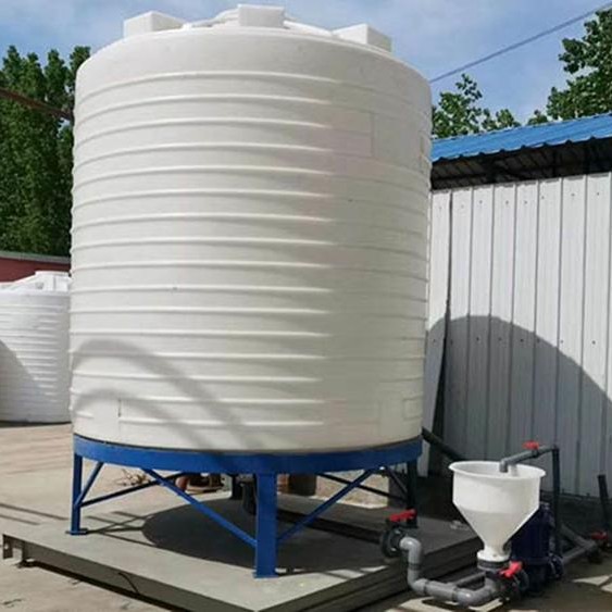 New 20 ton 30 cubic meter PE dosing mixing tank with motor PACPAM chemical sewage plastic fertilizer large tank