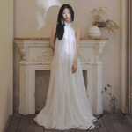 新中式晨袍礼服2024新款新娘结婚订婚连衣裙小众旅拍轻婚纱小个子
