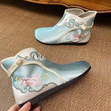 老北布鞋女复古民族风短靴女靴平底绣花高帮旗袍鞋中式国风女鞋