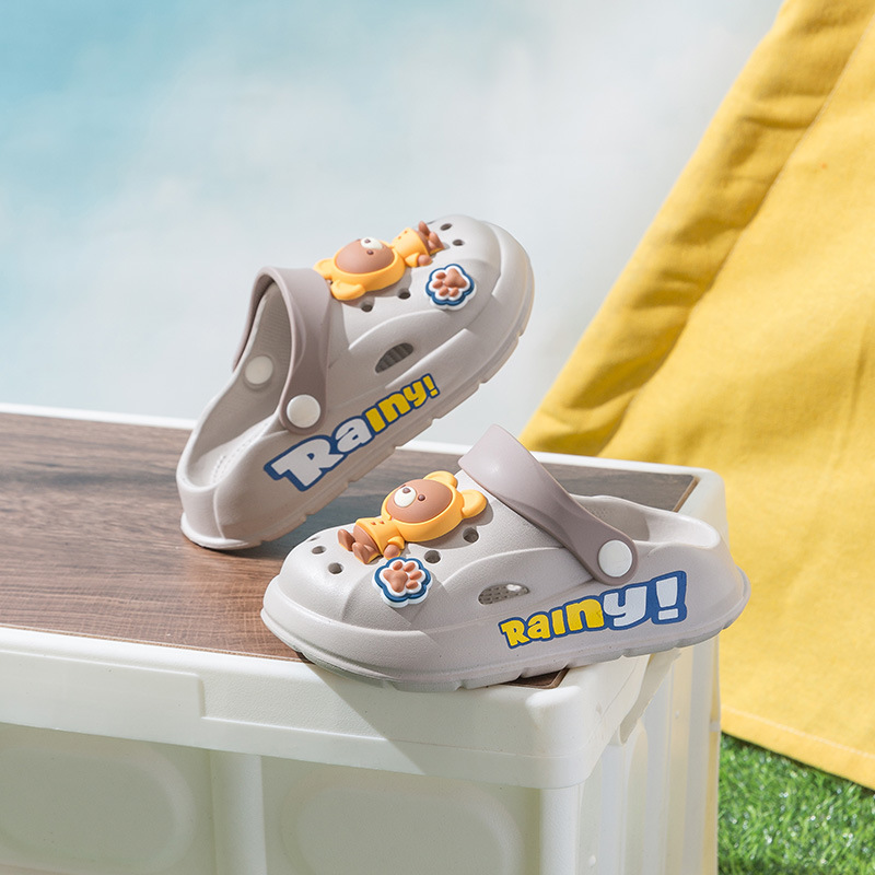 2025 nuevo comercio electrónico comercio exterior lindo oso grande, mediano y pequeño, zapatos con agujeros para niños, ropa exterior, sandalias y pantuflas de suela blanda