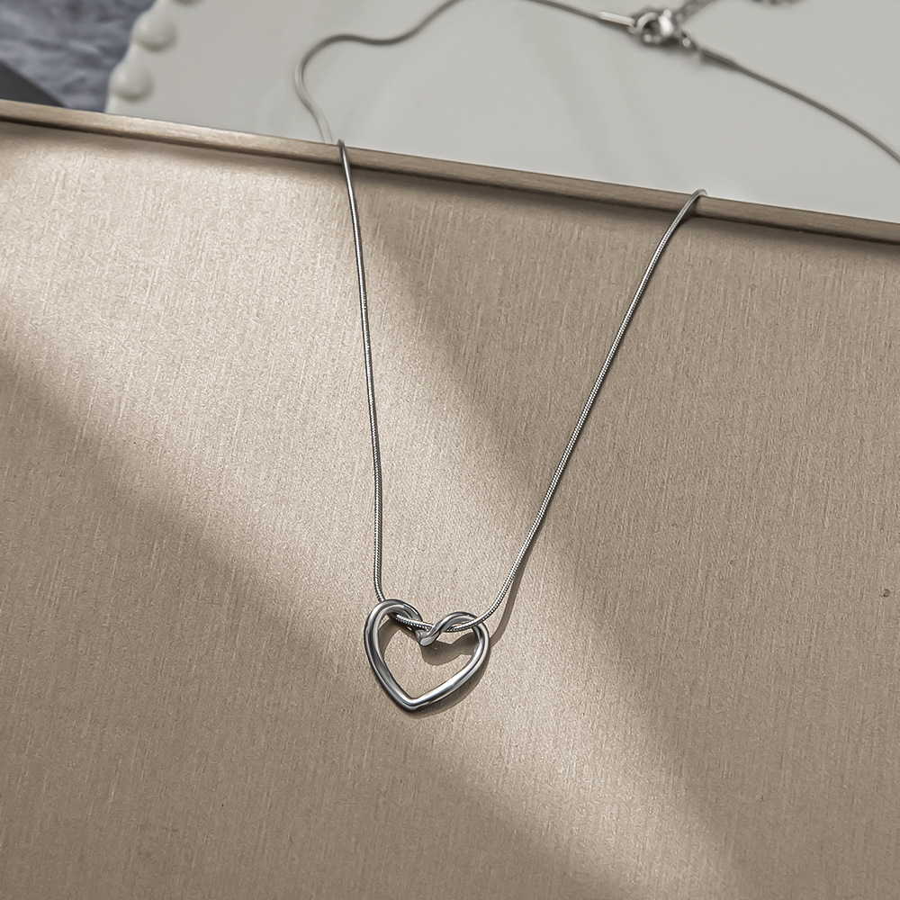 15g Weight Fashion Heart Shape Titanium Steel Pendant Necklace 1 Piece