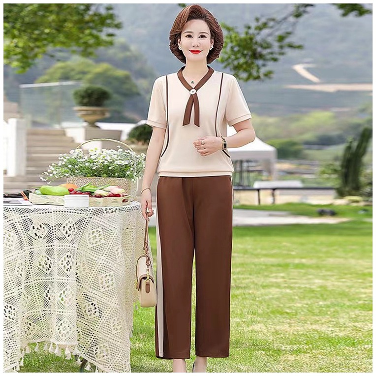 어머니의 여름 의류 캐주얼 세트 어머니의 날 중년 여성의 반팔 티셔츠 중년 및 노인 패션 스포츠웨어 2 개