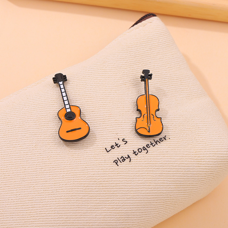 Fashion Guitar Letter Notes Alloy Plating Unisex Brooches display picture 3