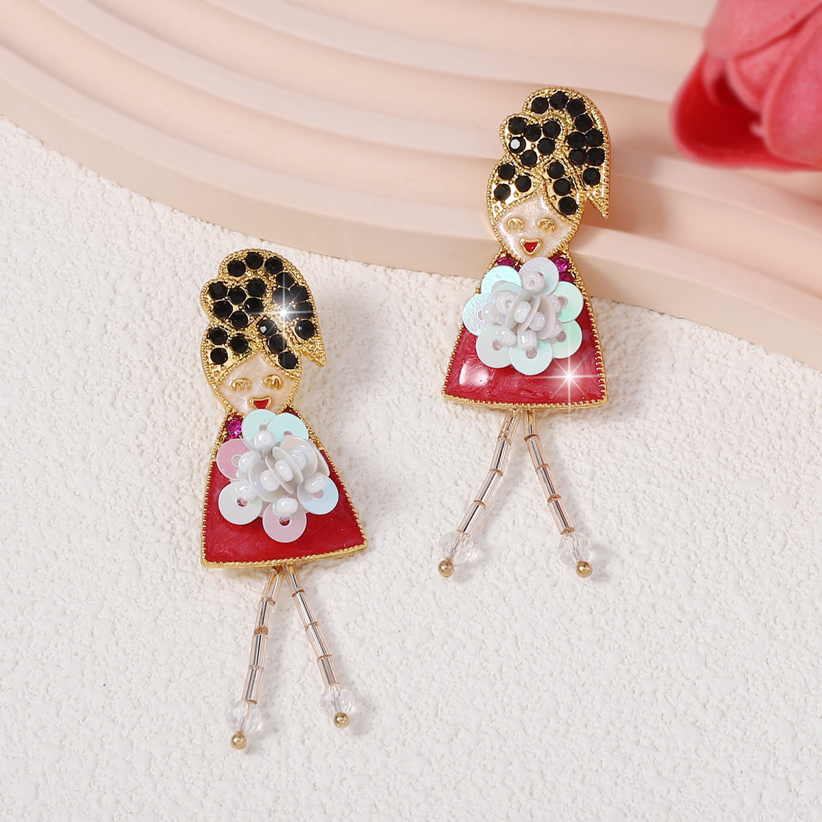 1 Pair Lady Cartoon Character Zinc Alloy Drop Earrings display picture 6