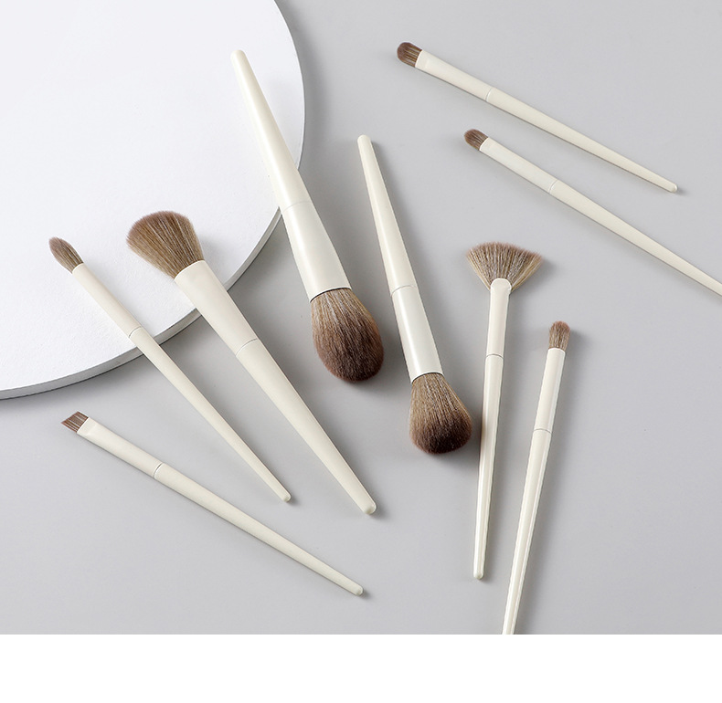 Classic Style Artificial Fiber Plastic Plastic Handle Makeup Brushes 1 Set display picture 2