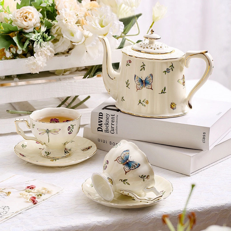 European Retro Cream Coffee Cup Set French Ceramic Cup and Saucer British Afternoon Tea Tea Set Mug Water Cup